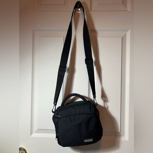 CADeN Compact Camera Shoulder Crossbody Bag Case - Picture 8 of 9